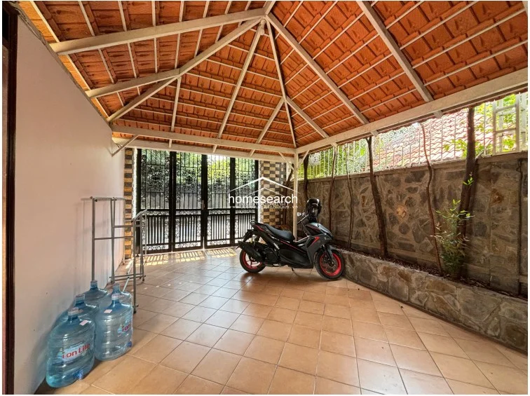 VILLA FOR RENT IN COMPOUND-THAO DIEN - 67