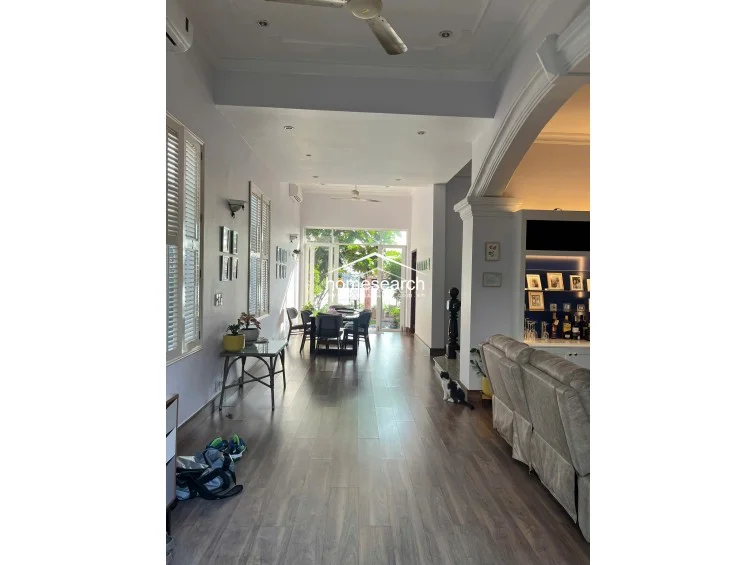 VILLA FOR RENT IN COMPOUND-THAO DIEN - 69