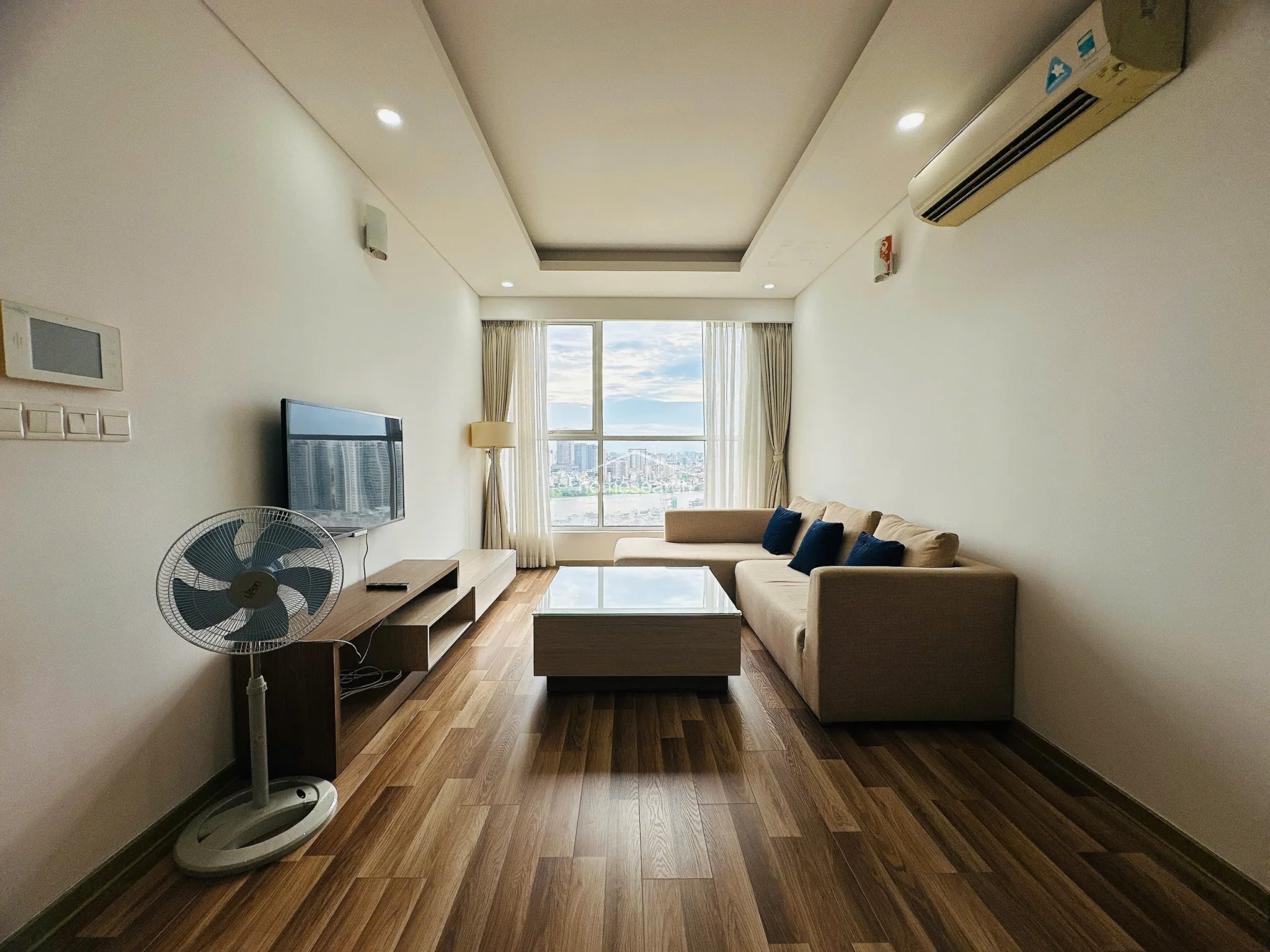 High-Floor 2-Bedroom Apartment with River View at Thao Dien Pearl in An Khanh - Photo 1
