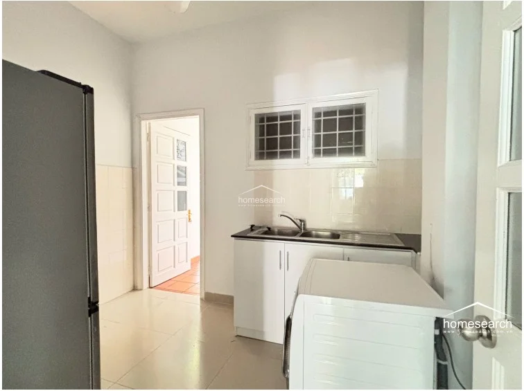 Villa for rent in compound Thao Dien - 10