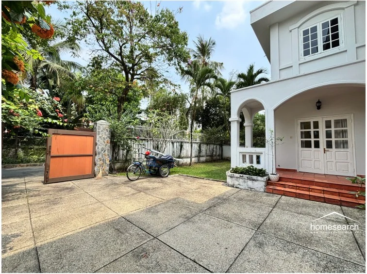 Villa for rent in compound Thao Dien - 2
