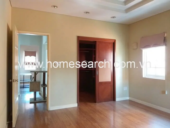 Villa for rent in Binh An - An Khanh Ward - 28