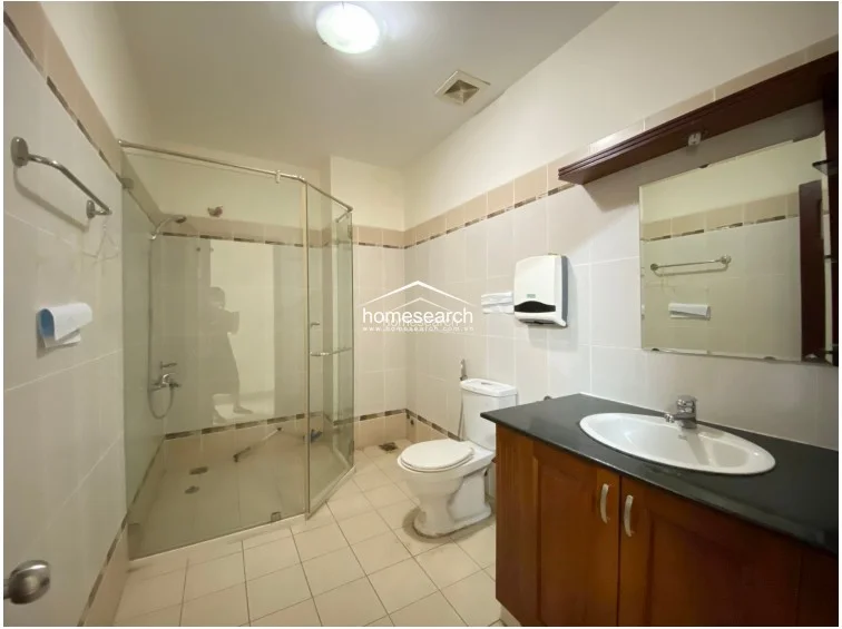 HOUSE FOR RENT IN COMPOUND - THAO DIEN - DIST.2 - 24