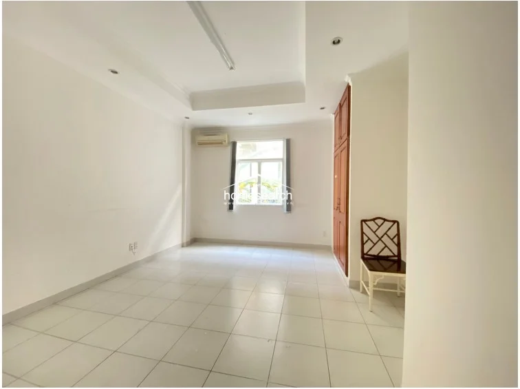 HOUSE FOR RENT IN COMPOUND - THAO DIEN - DIST.2 - 17