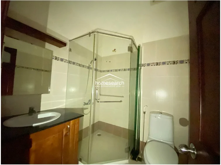 HOUSE FOR RENT IN COMPOUND - THAO DIEN - DIST.2 - 28