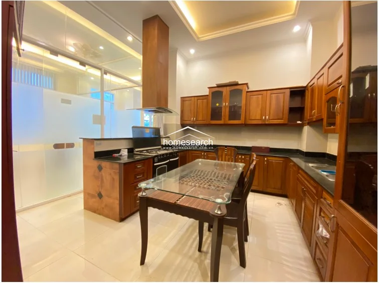 HOUSE FOR RENT IN COMPOUND - THAO DIEN - DIST.2 - 7