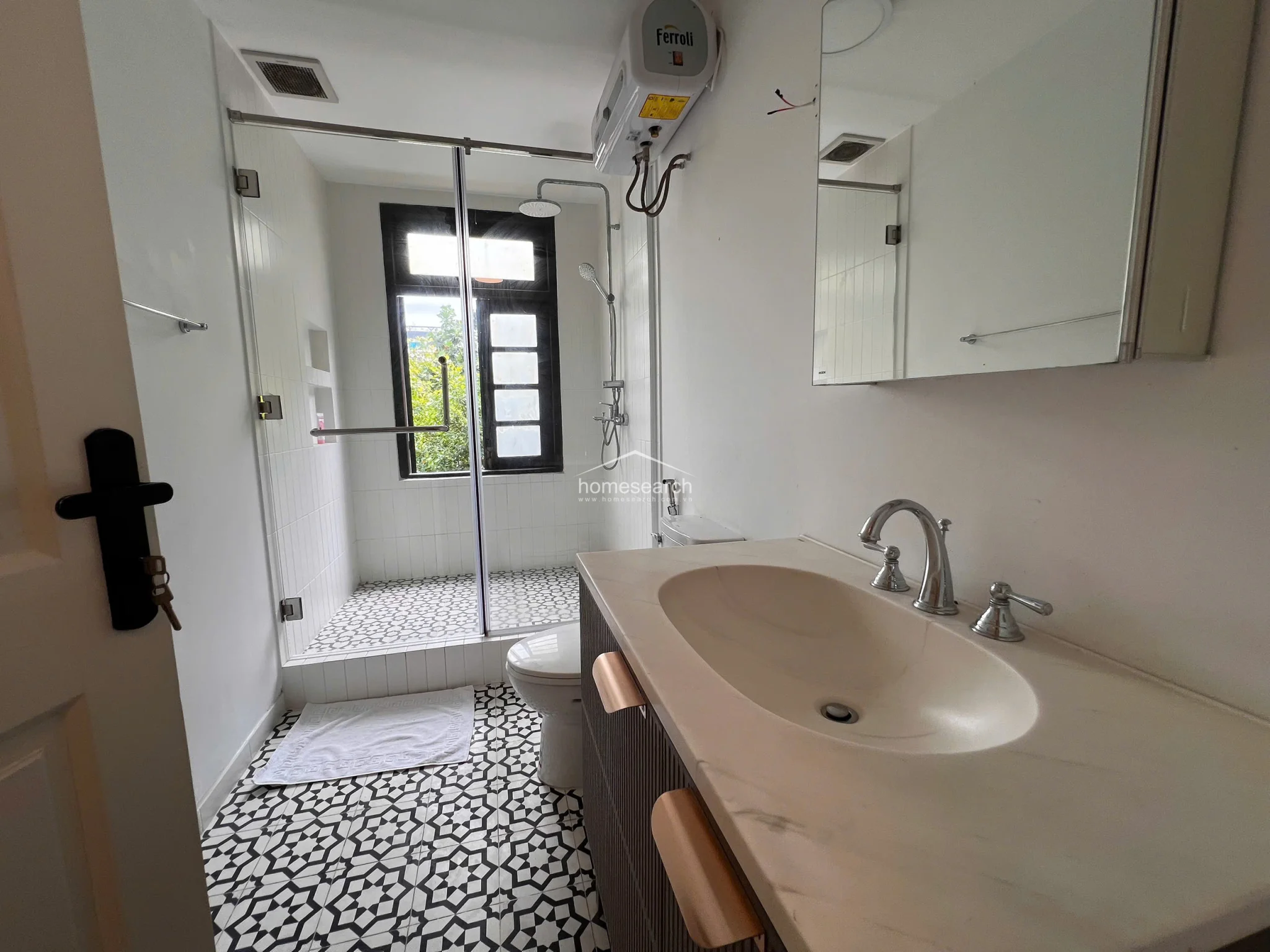 4-Bedroom Villa with Private Pool in Thao Dien in An Khánh - Photo 22