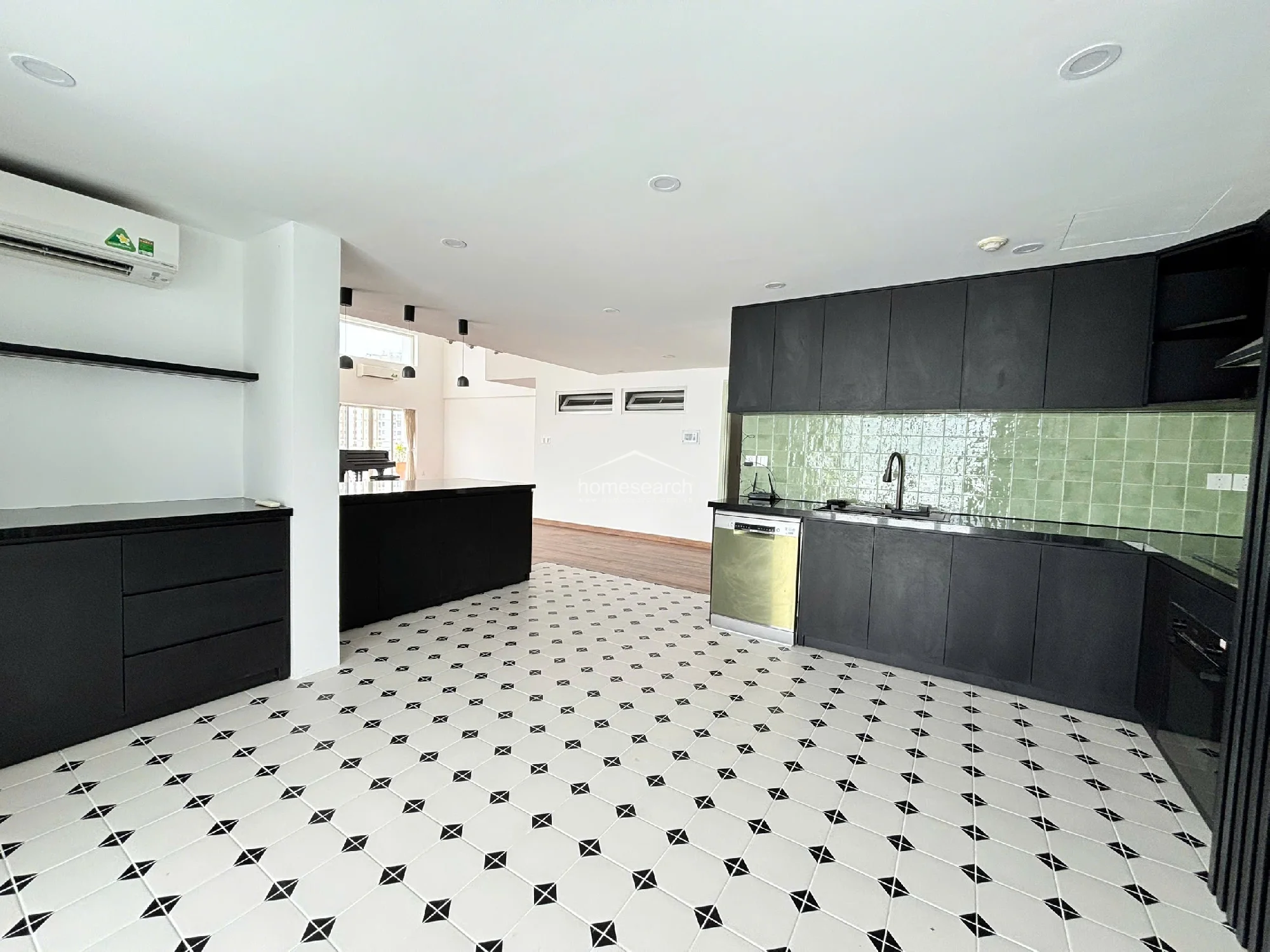 Penthouse for rent in River Garden - 13