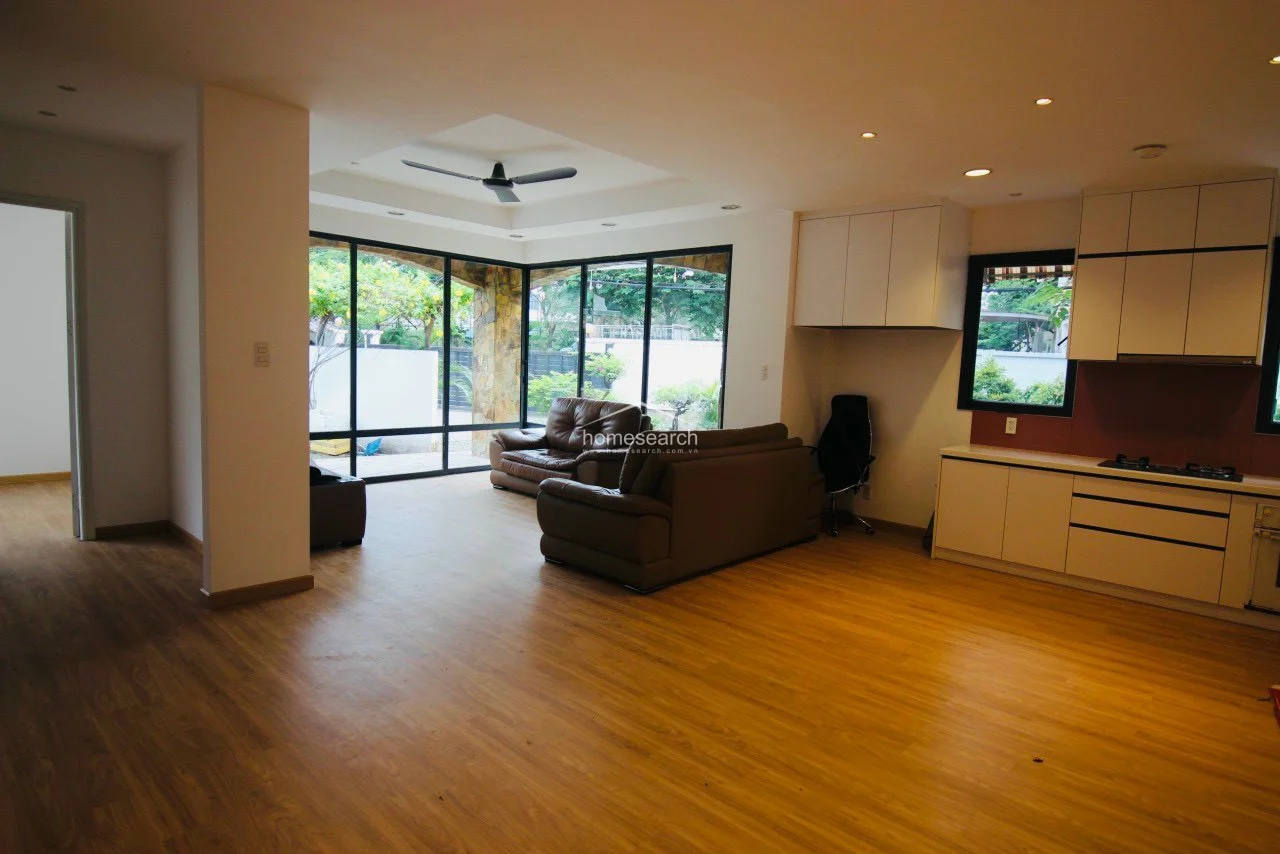 Villa for rent in compound Thao Dien - An Khanh Ward - 4