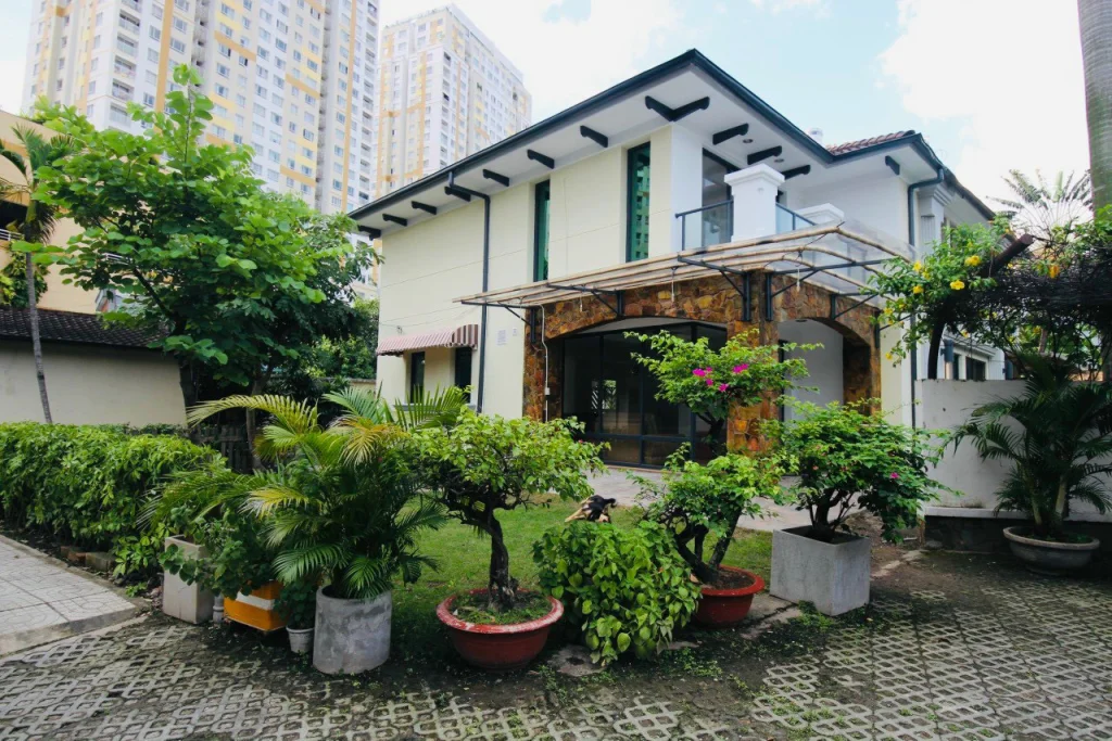 Villa for rent in compound Thao Dien - An Khanh Ward