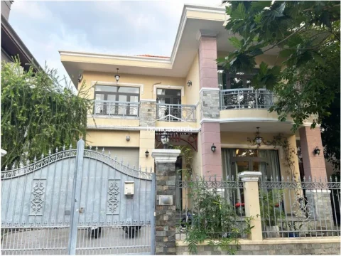 HOUSE FOR RENT IN COMPOUND - THAO DIEN