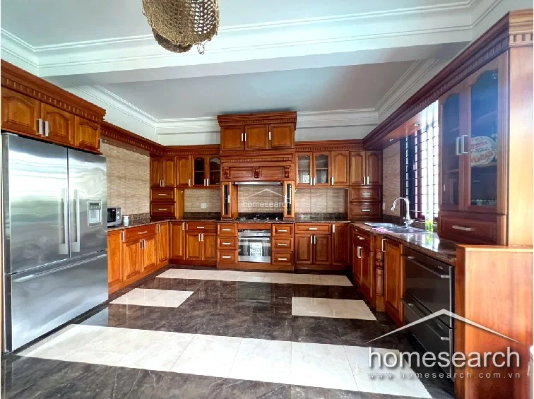VILLA FOR RENT IN COMPOUND - THAO DIEN - DIST.2 - 11