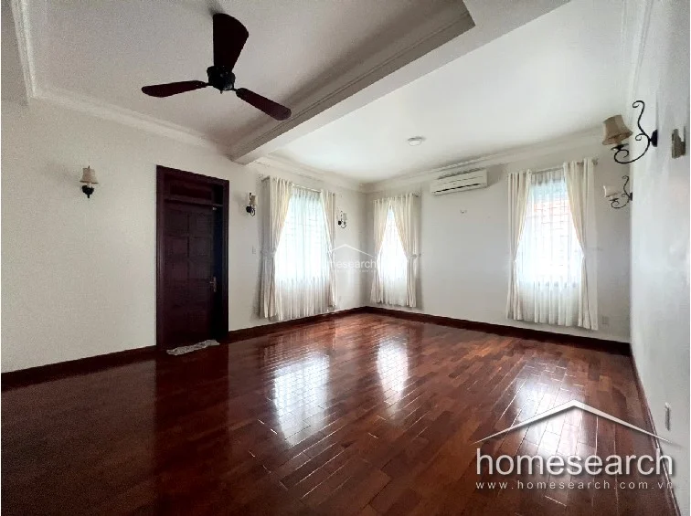 VILLA FOR RENT IN COMPOUND - THAO DIEN - DIST.2 - 16