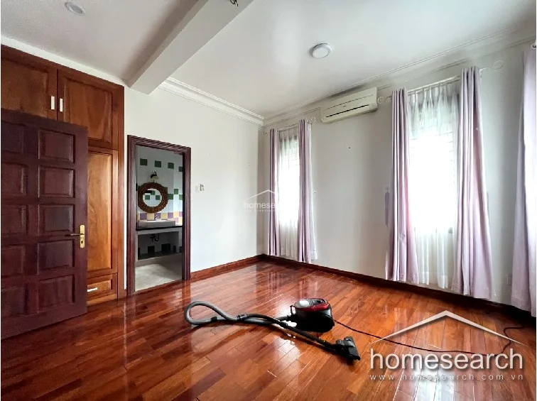 VILLA FOR RENT IN COMPOUND - THAO DIEN - DIST.2 - 20