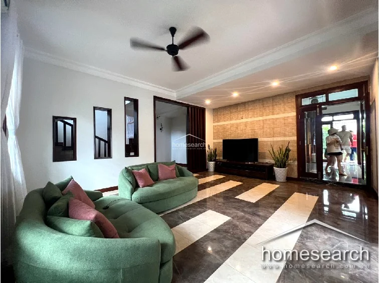 VILLA FOR RENT IN COMPOUND - THAO DIEN - DIST.2 - 9