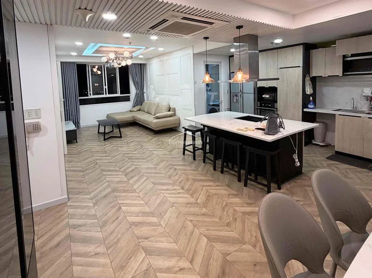 Modern Fully Furnished 3-Bedroom Apartment with River View in Tropic Garden, Thao Dien in An Khanh - Photo 1