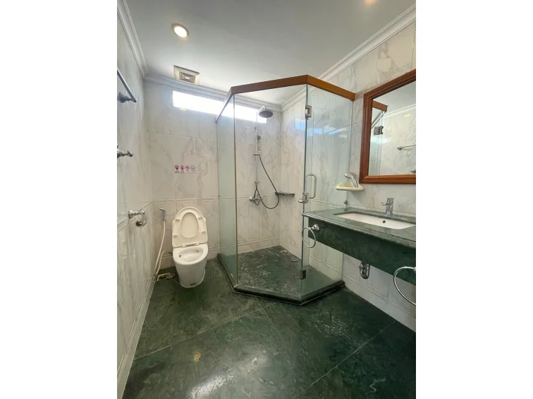 Spacious Penthouse Serviced Apartment on Nguyen Ba Huan, Thao Dien, District 2 - 5