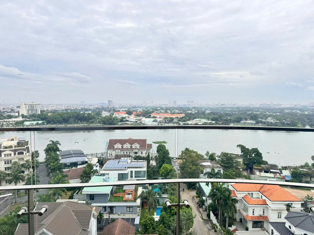 Luxurious 3-Bedroom Riverside Apartment with Panoramic Saigon River Views in Thao Dien Green - 8
