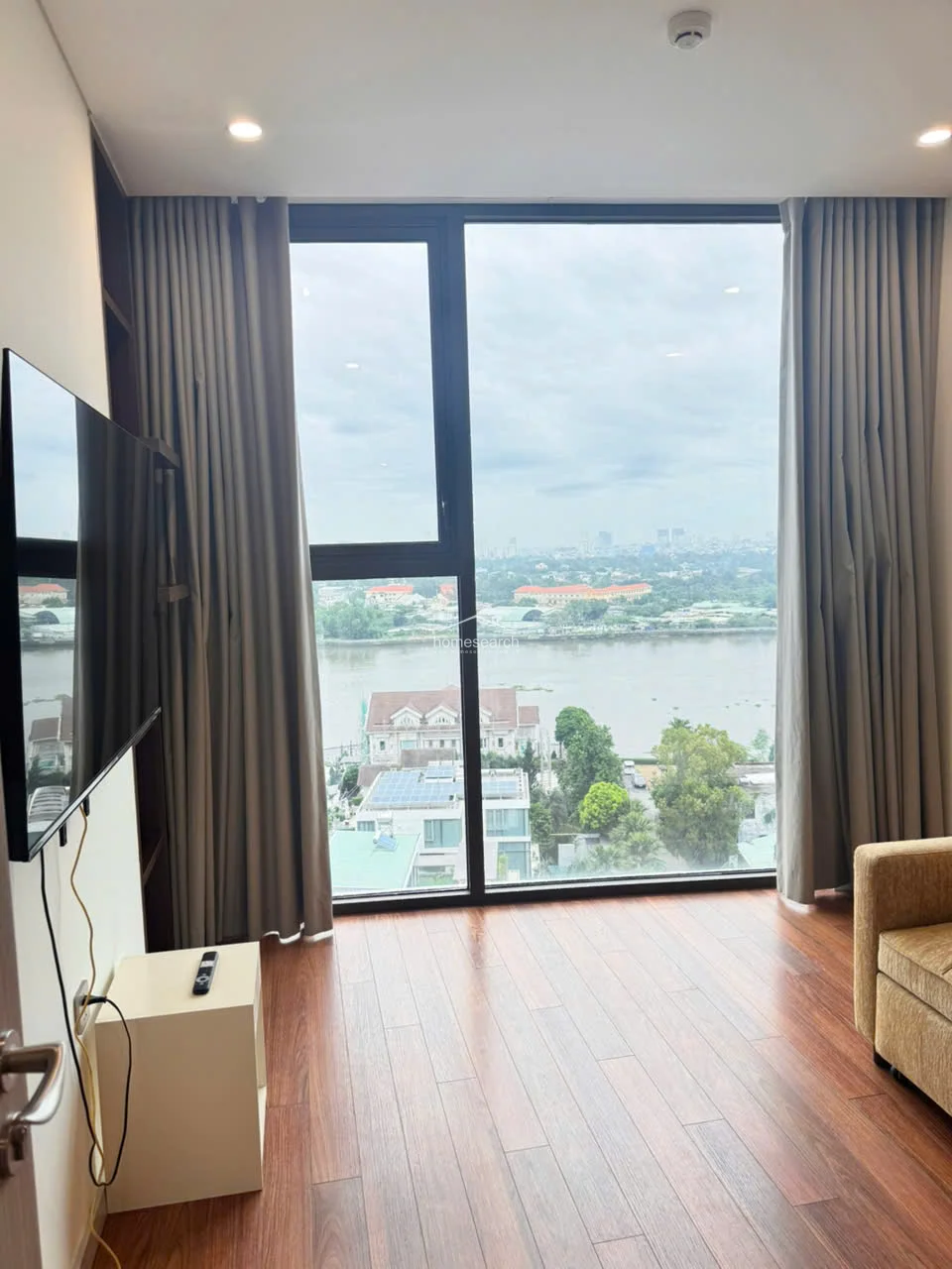 Luxurious 3-Bedroom Riverside Apartment with Panoramic Saigon River Views in Thao Dien Green - 11