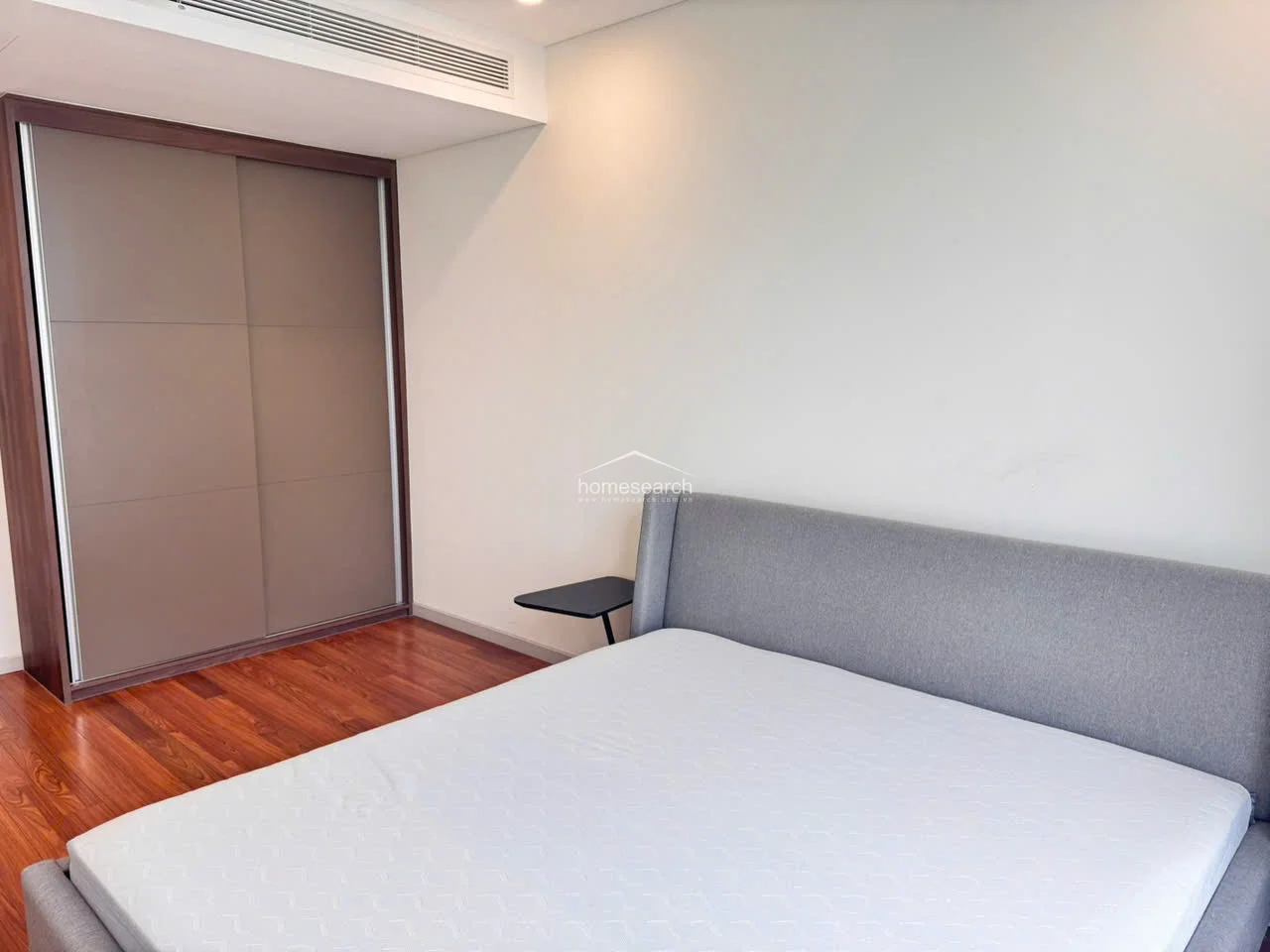 Luxurious 3-Bedroom Riverside Apartment with Panoramic Saigon River Views in Thao Dien Green - 9