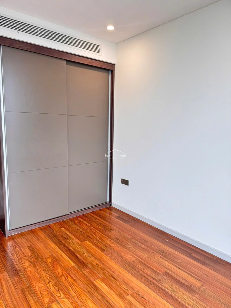 Luxurious 3-Bedroom Riverside Apartment with Panoramic Saigon River Views in Thao Dien Green - 10