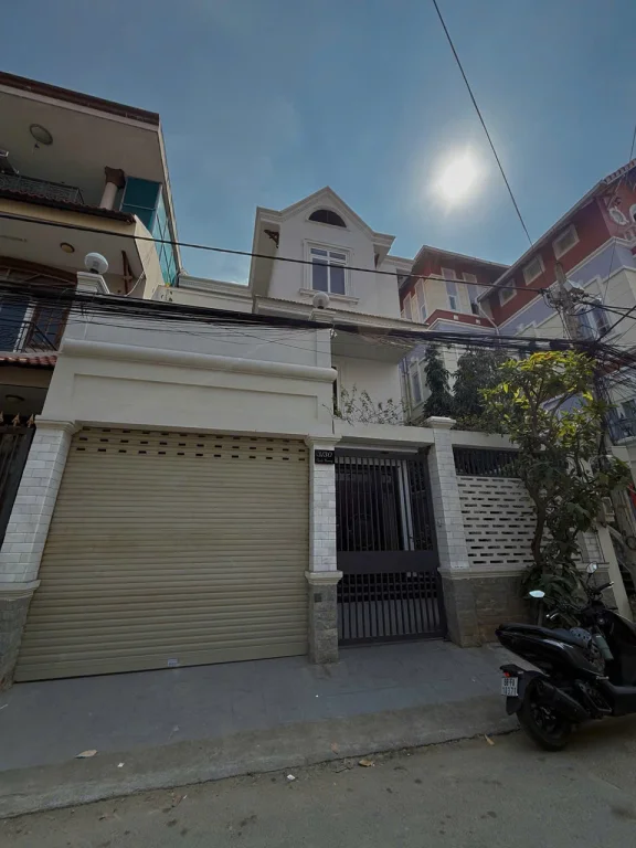 House for rent in compound Thao Dien - An Khanh