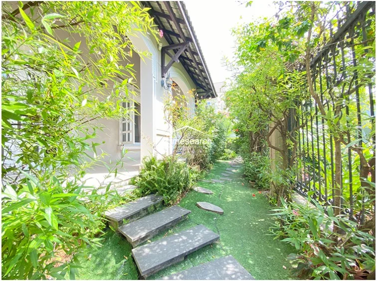 VILLA FOR RENT IN COMPOUND - THAO DIEN - DIST.2 - 5