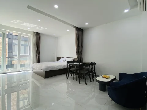 Studio serviced apartment in An Phu 