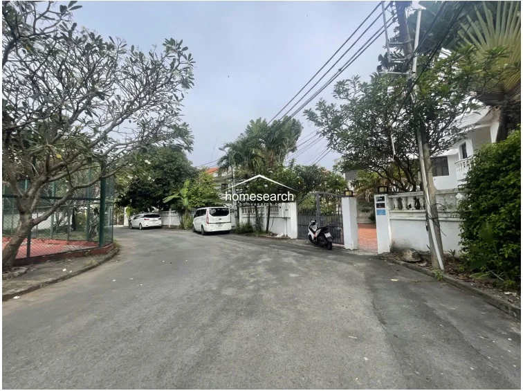 Villa for rent in compoud - Thao Dien - 2