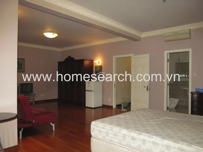 Villa for rent in compound Thao Dien - An Khanh Ward - 13