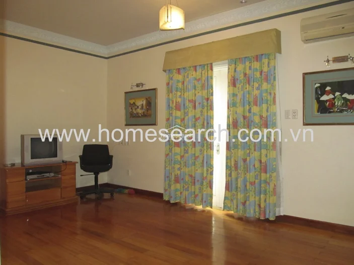 Villa for rent in compound Thao Dien - An Khanh Ward - 14
