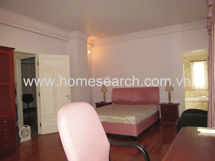 Villa for rent in compound Thao Dien - An Khanh Ward - 16