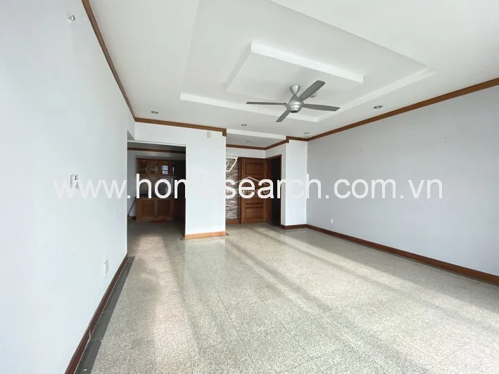 4 Bedroom apartment in Hoang Anh River View for rent - 2