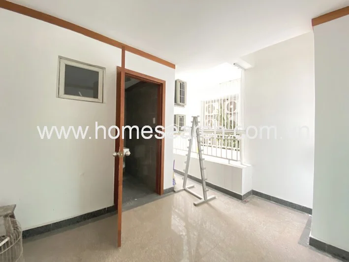 4 Bedroom apartment in Hoang Anh River View for rent - 7