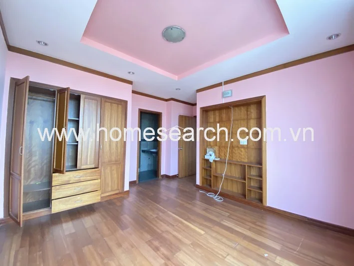 4 Bedroom apartment in Hoang Anh River View for rent - 14
