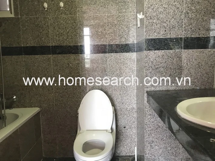 4 Bedroom apartment in Hoang Anh River View for rent - 18