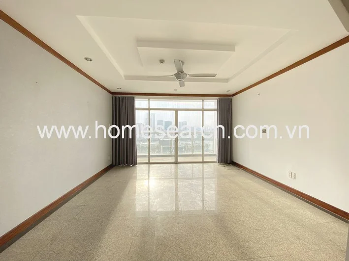 4 Bedroom apartment in Hoang Anh River View for rent