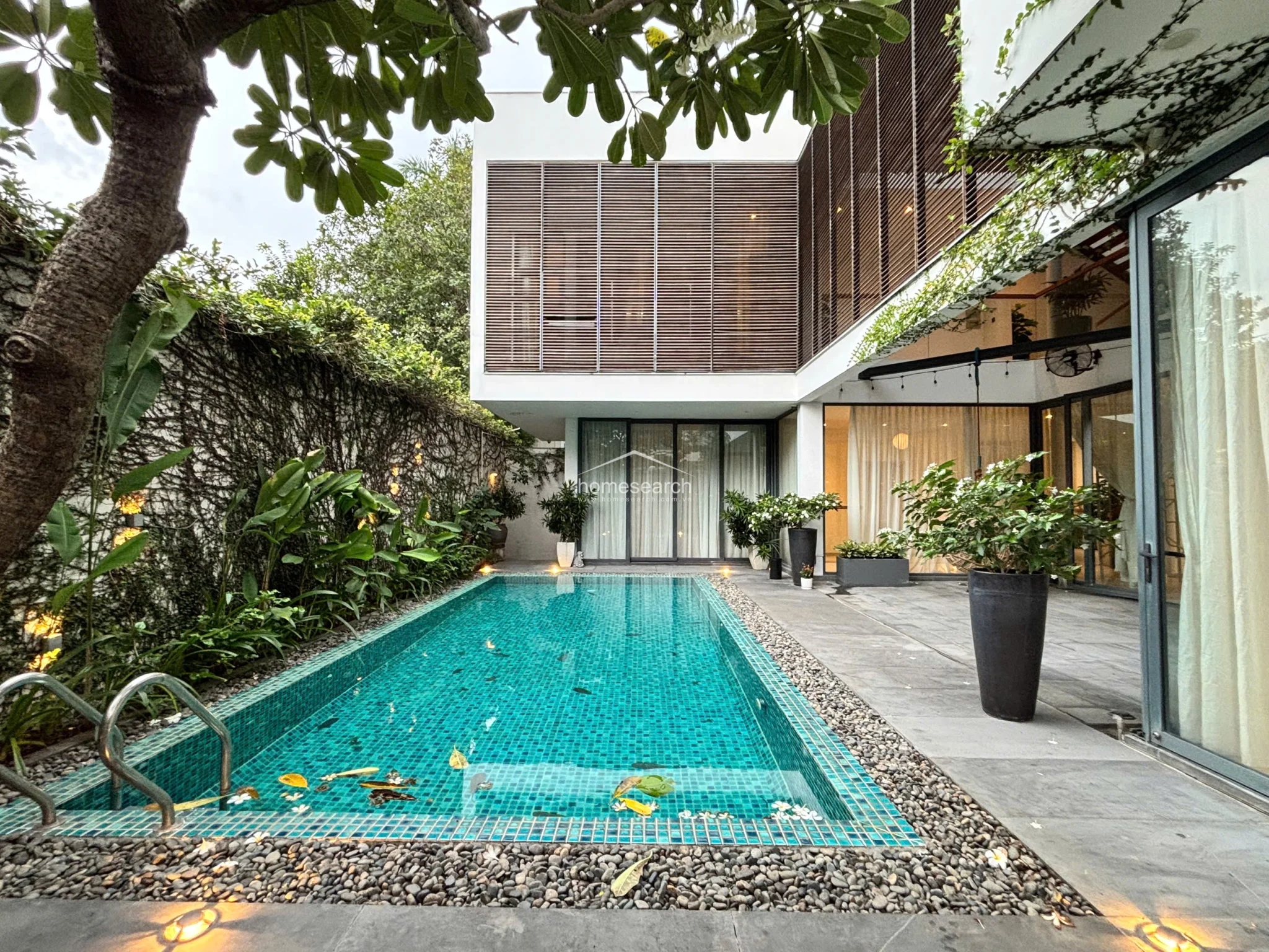 Architectural 4-Bedroom Villa in EDEN A, Thao Dien in An Khanh - Photo 2