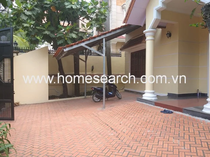 Villa in compound Thao Dien for rent - 48