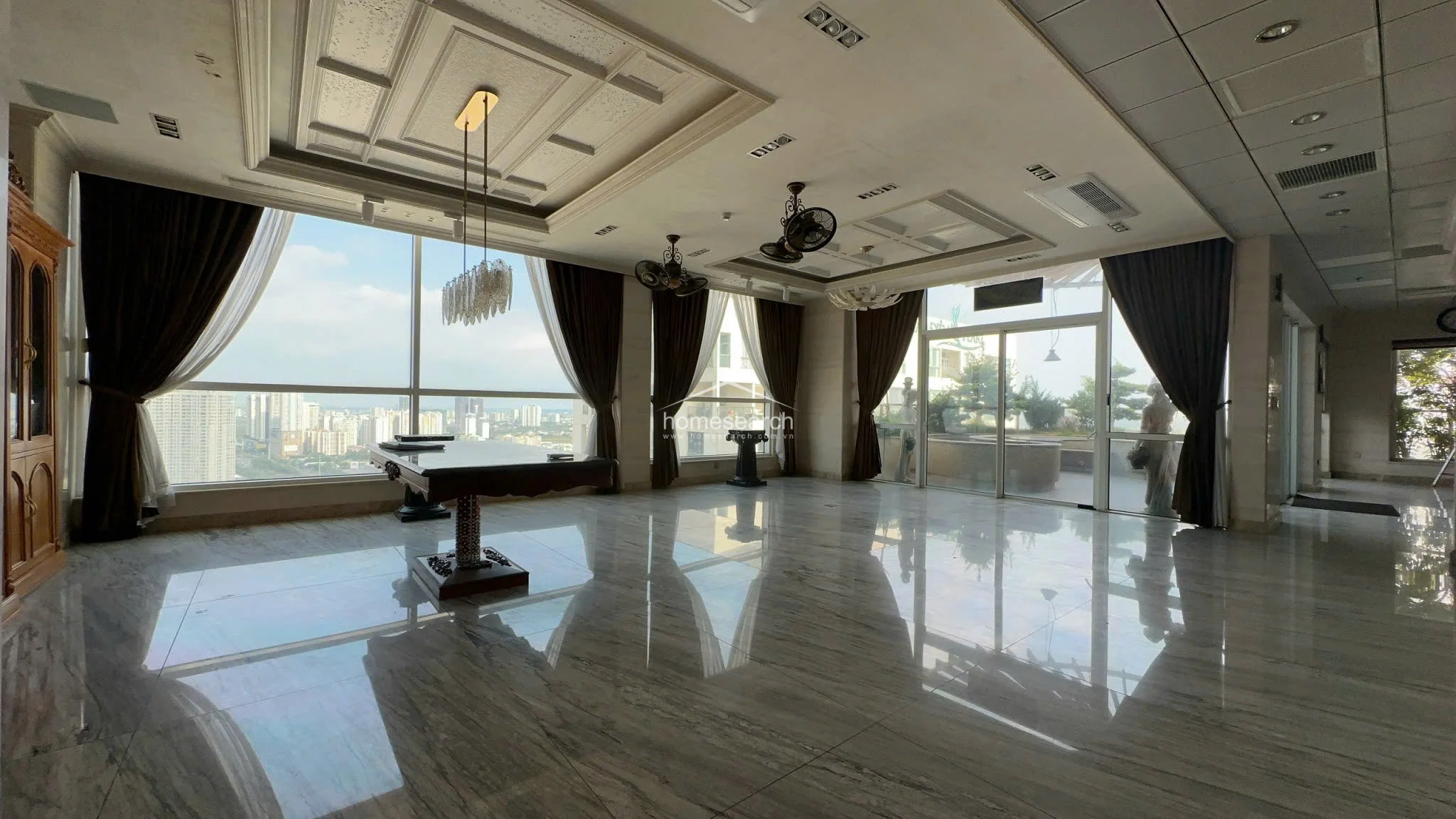 Penthouse in Thao Dien Pearl for rent - 2