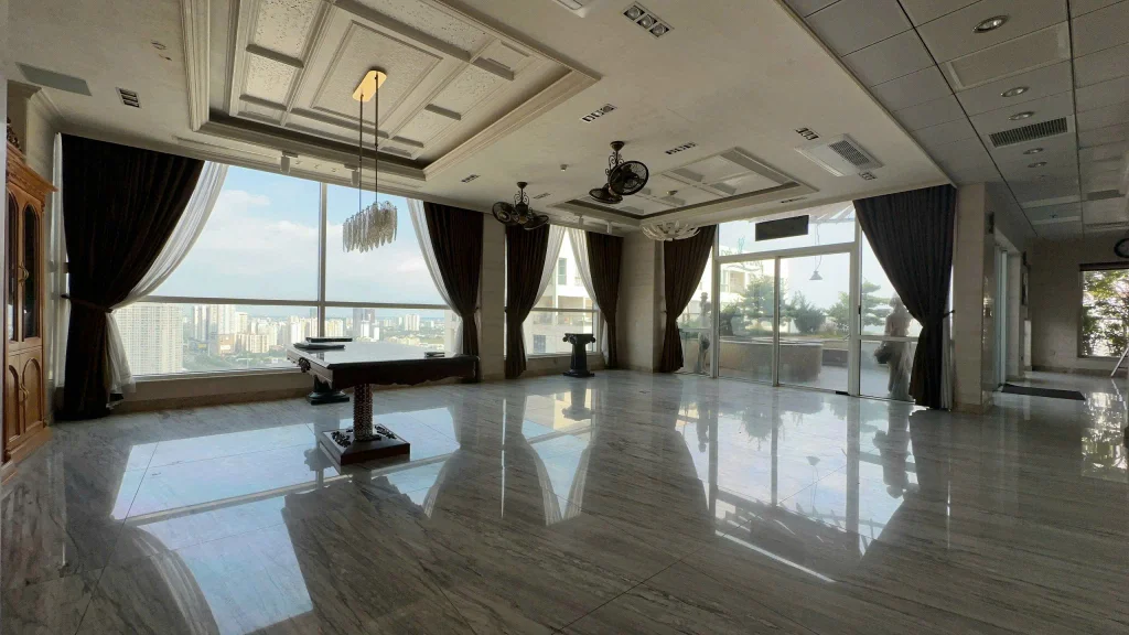 Penthouse in Thao Dien Pearl for rent - 2