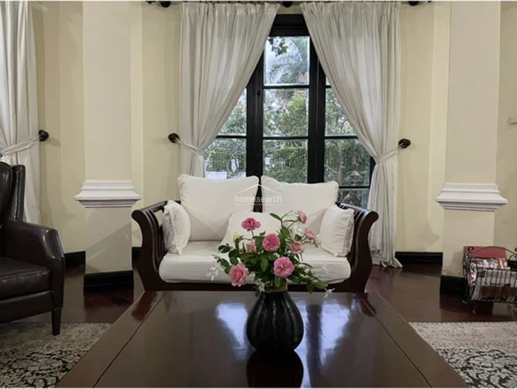 Villa for rent in Compound Thao Dien - An Khanh Ward - 10
