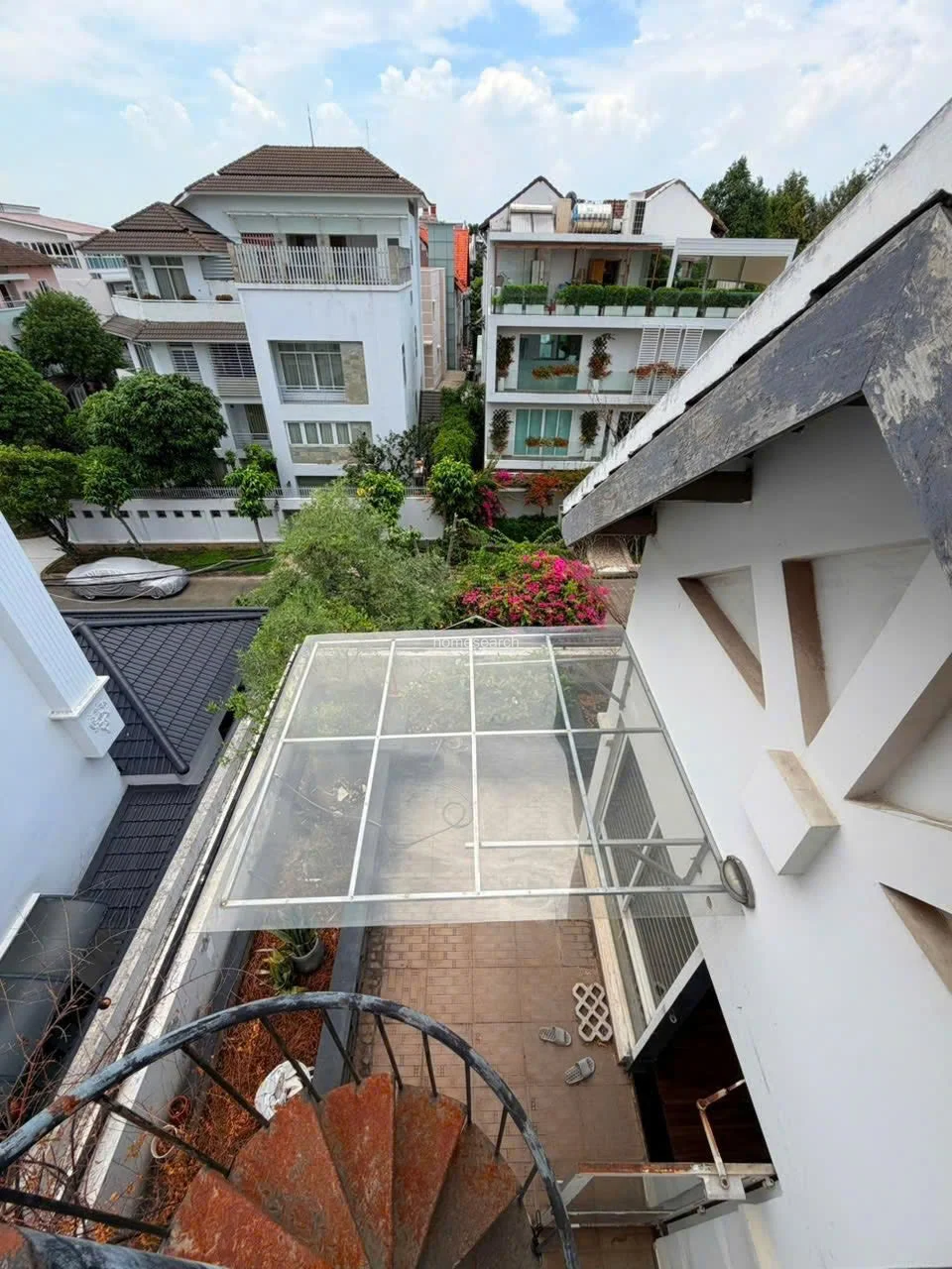 Villa for rent in Compound Thao Dien - An Khanh Ward - 16