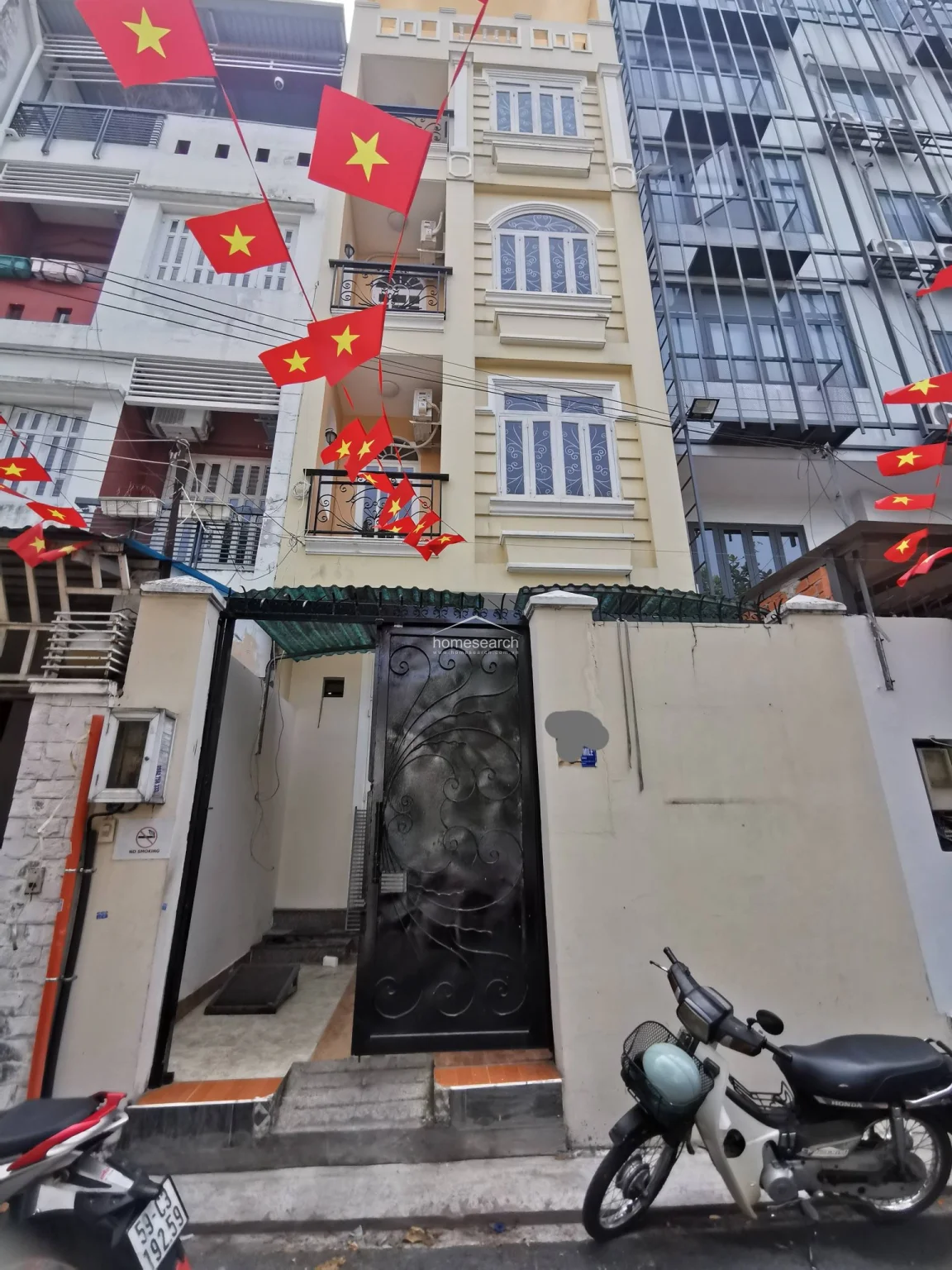 House for rent in Thao Dien - An Khanh Ward in An Khanh - Photo 1
