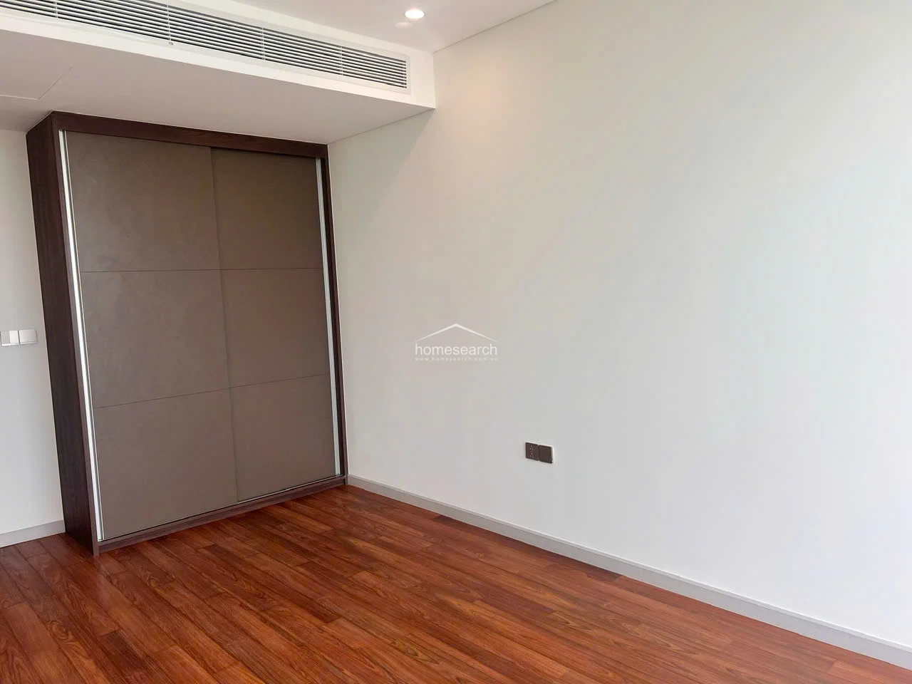 Unfurnished 3 Bedroom Apartment in Thao Dien Green - 8