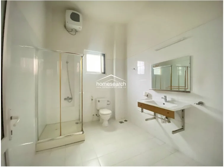 VILLA FOR RENT IN COMPOUND-THAO DIEN-DIST.2 - 24