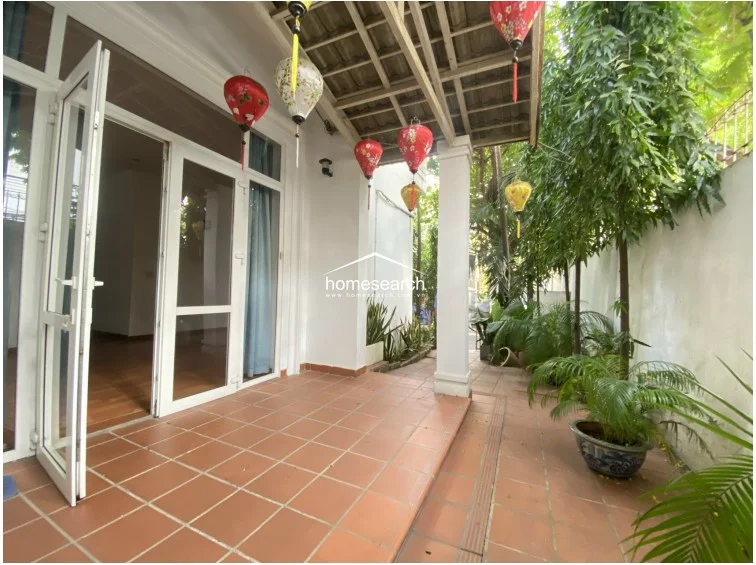VILLA FOR RENT IN COMPOUND-THAO DIEN-DIST.2 - 5