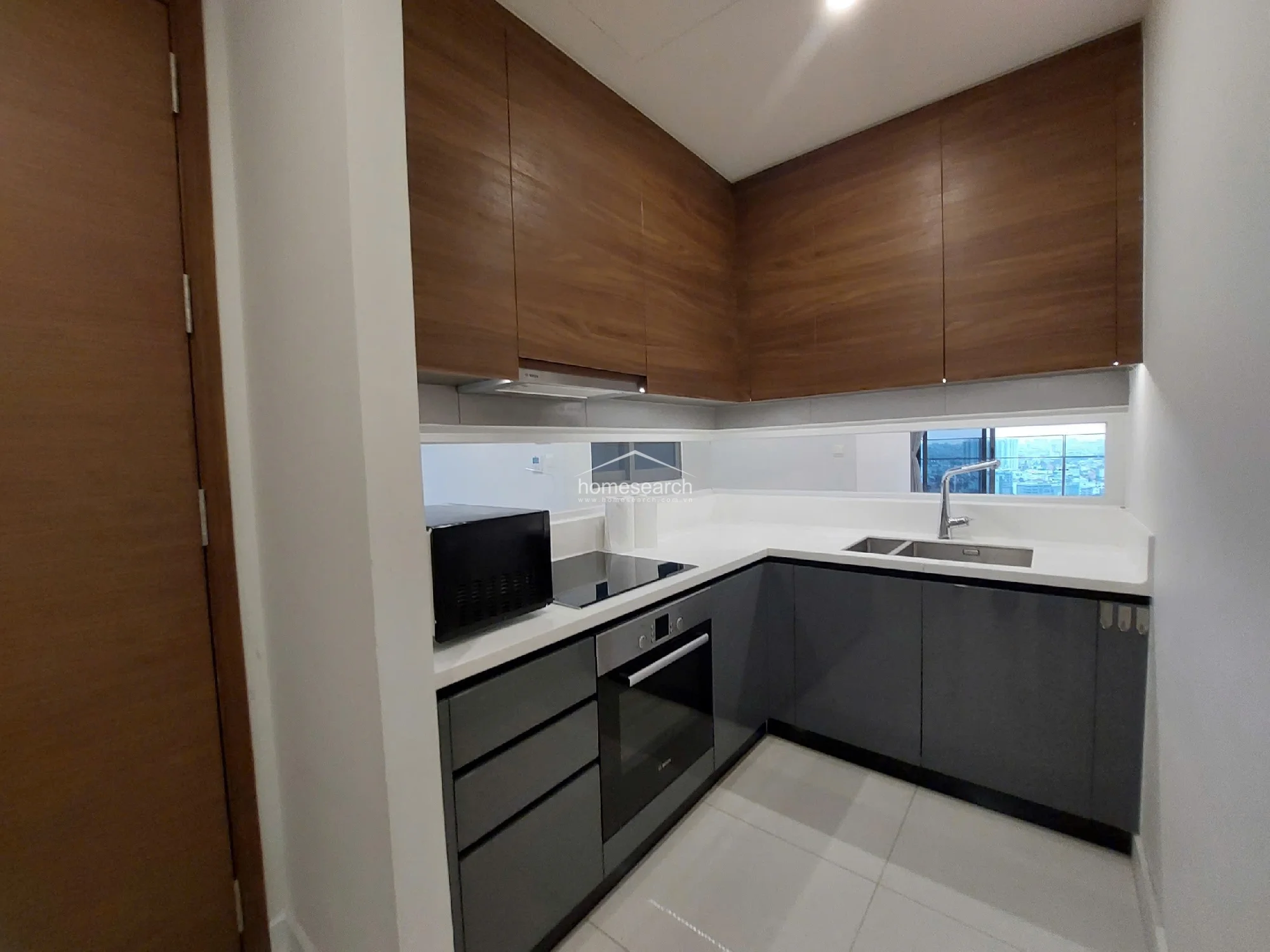 3 Bedroom apartment for rent in Nassim - 2