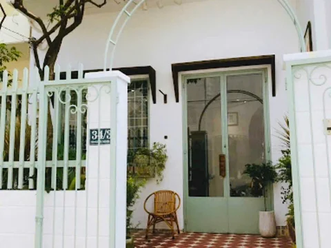 Unfurnished 2-Bedroom House for Rent on Tran Ngoc Dien Street, Thao Dien - $1,000 USD - Nhà phố - An Khanh - (2 bedrooms, 1 bathroom, 100 sqm)