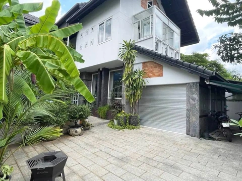 Modern Two-Story Family Home in Thao Dien - Villa - (4 bed, 5 bath, 354 m²)